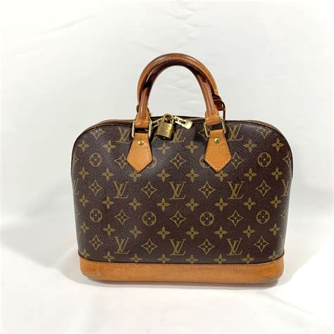 louis vuitton grab bag